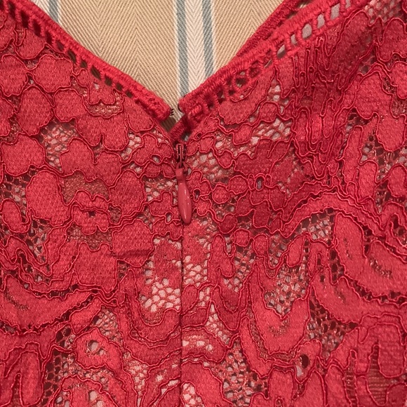 THE JETSET DIARIES RAVA LACE ROMPER SEXY SHOULDER STRAPS FRONT POCKETS LINED S - Picture 11 of 15